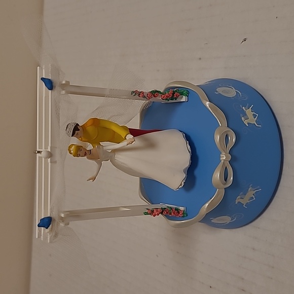 Hallmark Wedding Day Dance Keepsake Ornament - Picture 5 of 17